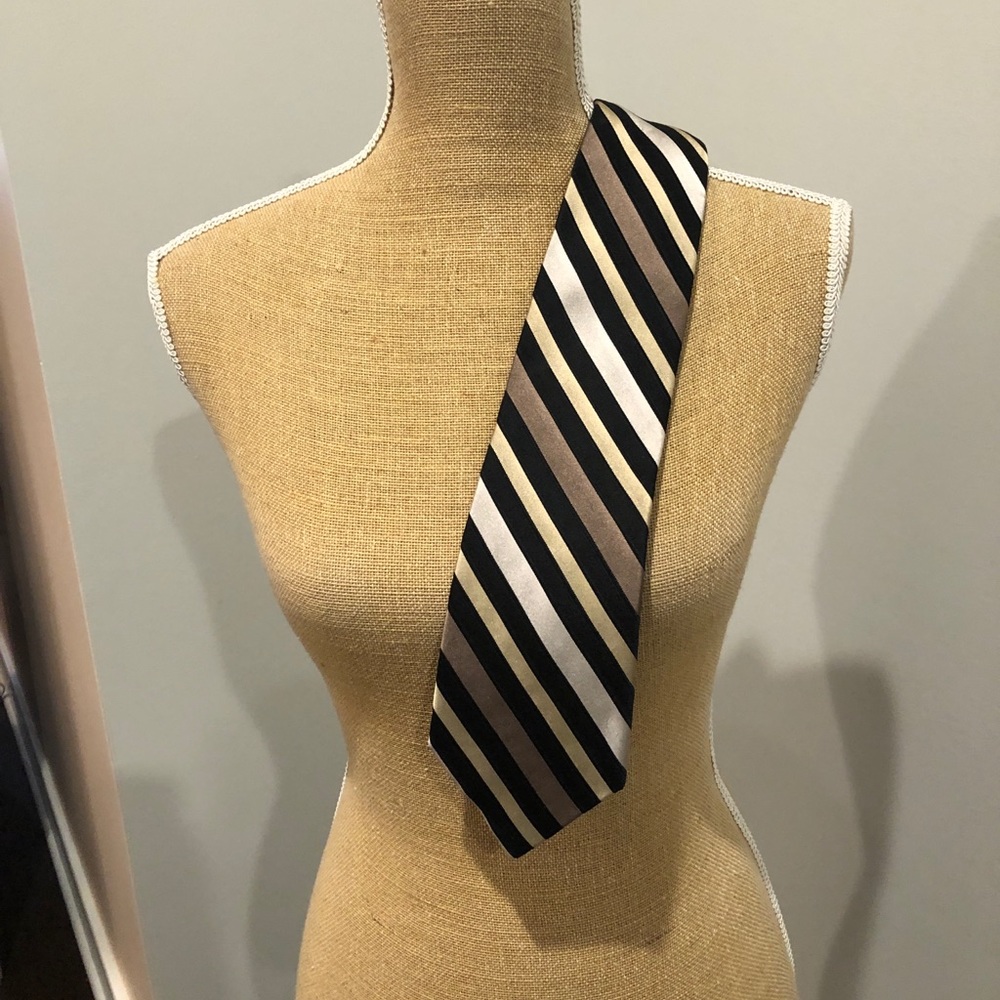 3/$40 Croft & Barrow Metallic Stripe Tie - Picture 6 of 7
